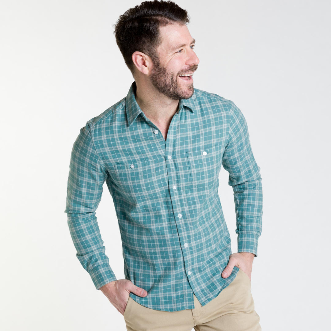 Ash & Erie Agave Plaid Flannel Button-Down Shirt for Short Men   Flannel Everyday Shirt