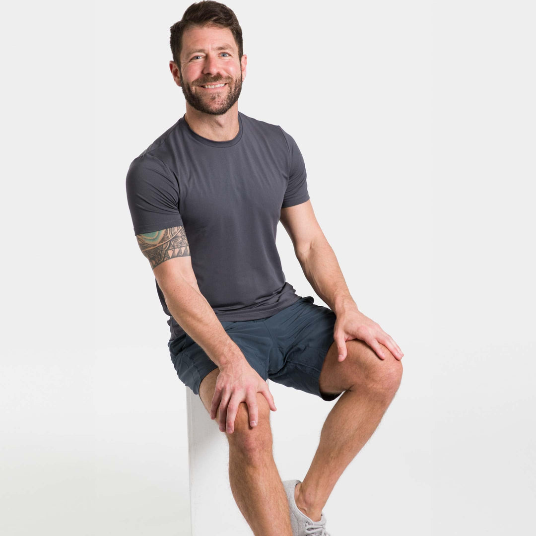 Ash & Erie Charcoal Hybrid Ultralight T-Shirt for Short Men   Hybrid Ultralight Tees
