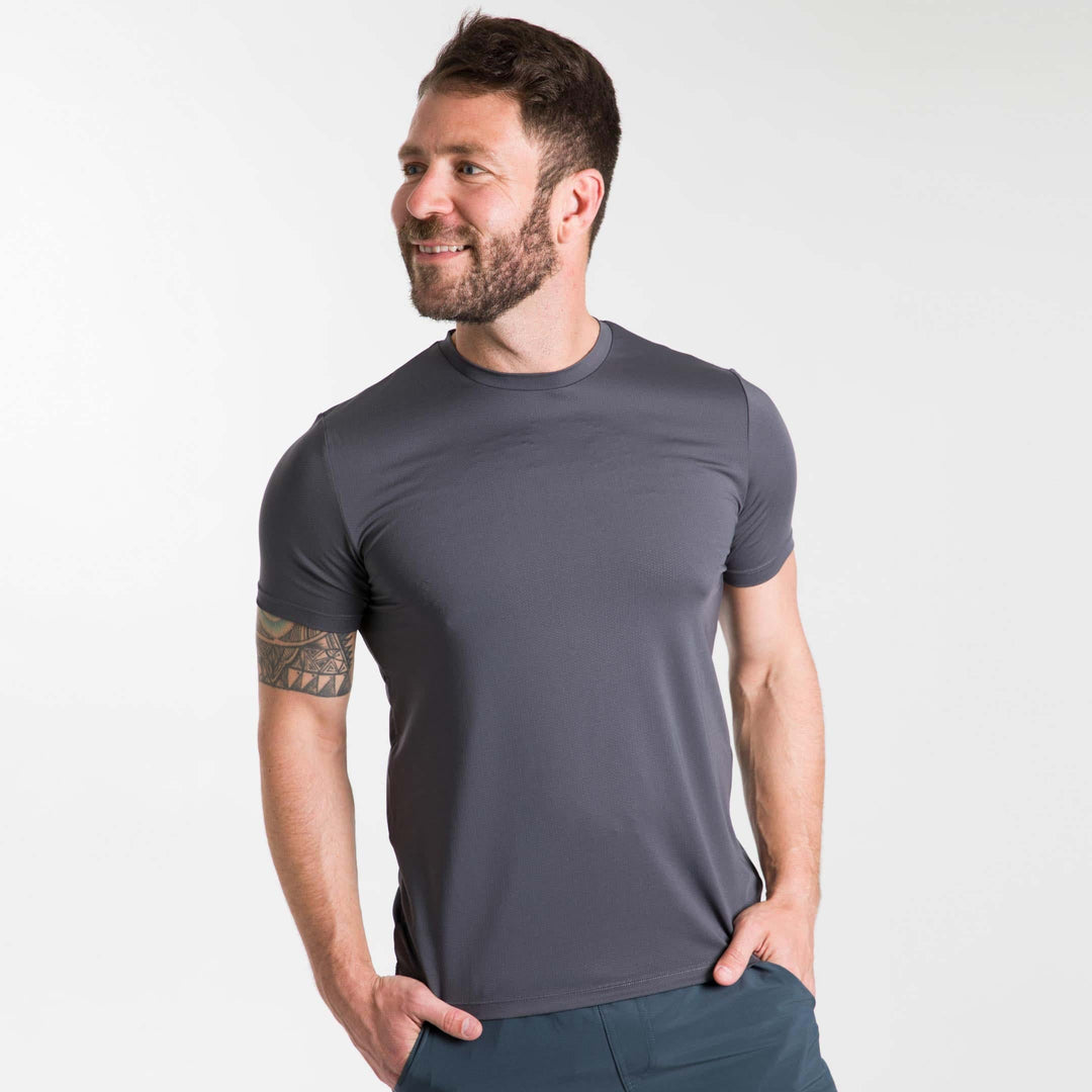 Ash & Erie Charcoal Hybrid Ultralight T-Shirt for Short Men   Hybrid Ultralight Tees