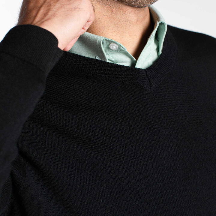 Buy Black Merino V-Neck Sweater for Short Men | Ash & Erie   Merino Wool Sweater