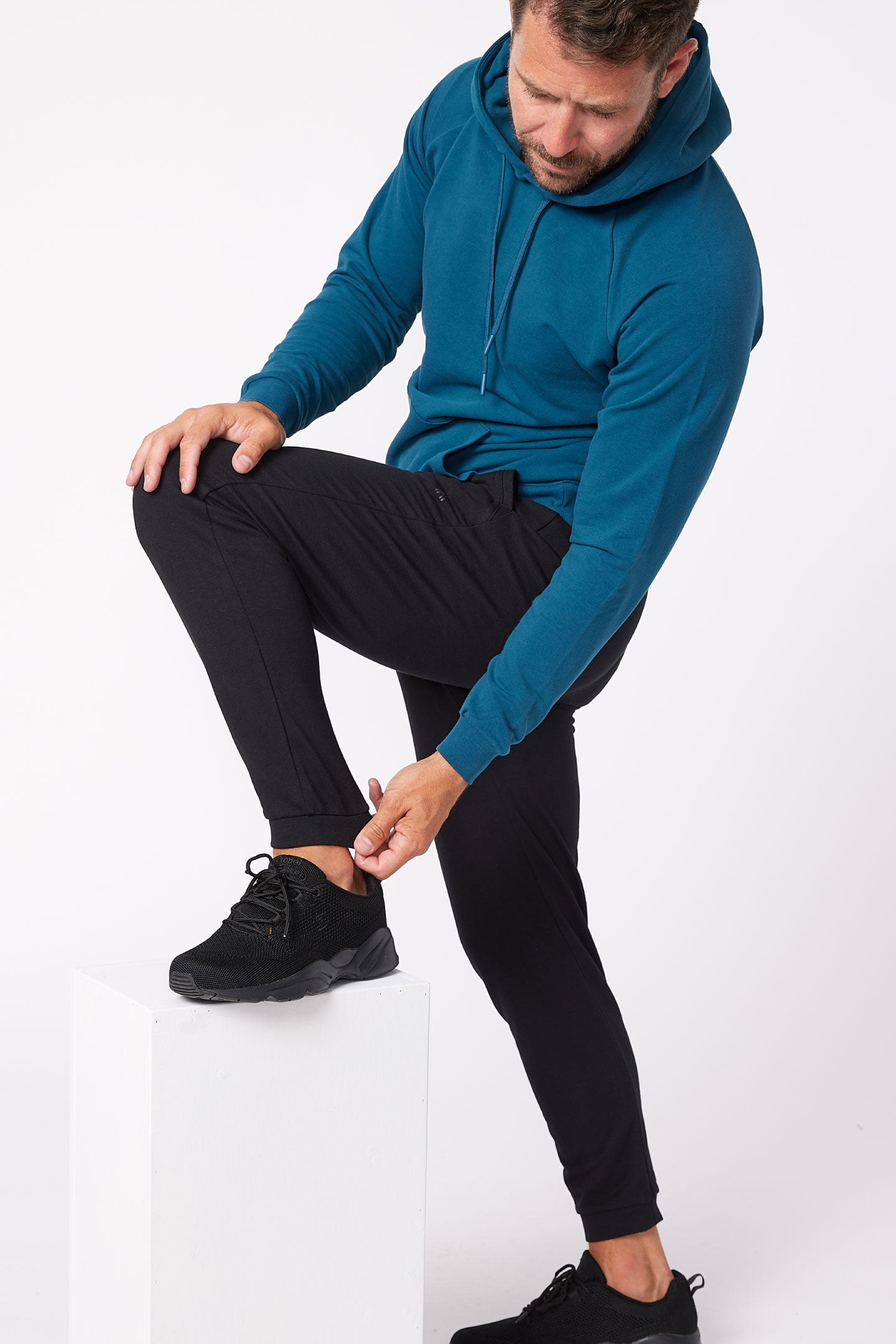 The Guide to Jogger Pants for Men Short Guys Edition