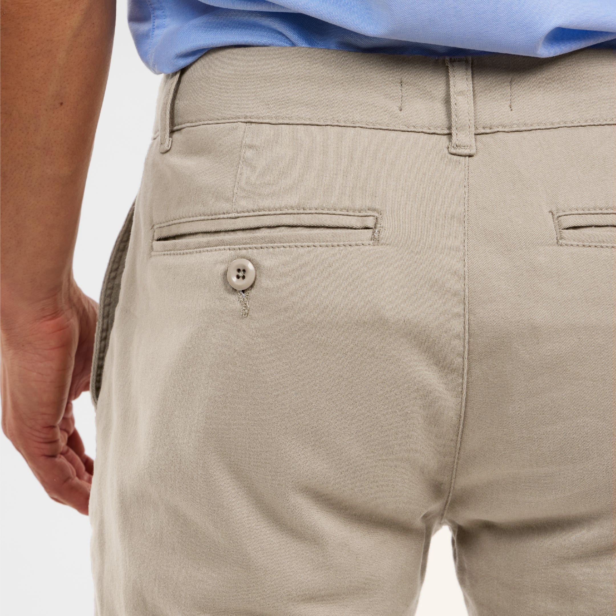 chino-shorts-vintage-khaki-