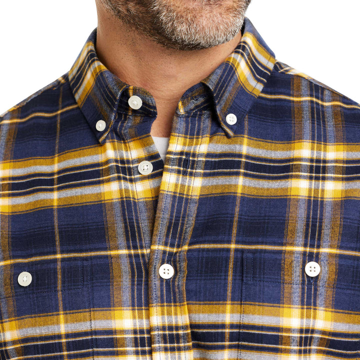 Ash & Erie Yellowstone Flannel Button-Down Shirt for Short Men   Flannel Everyday Shirt