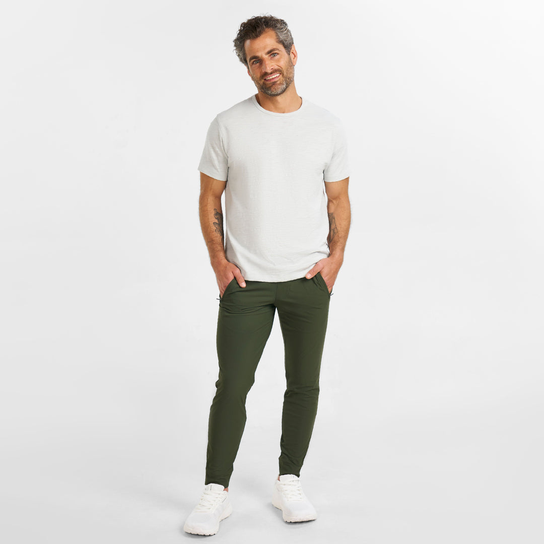 Ash & Erie Dark Green Hybrid Jogger for Short Men   Hybrid Jogger