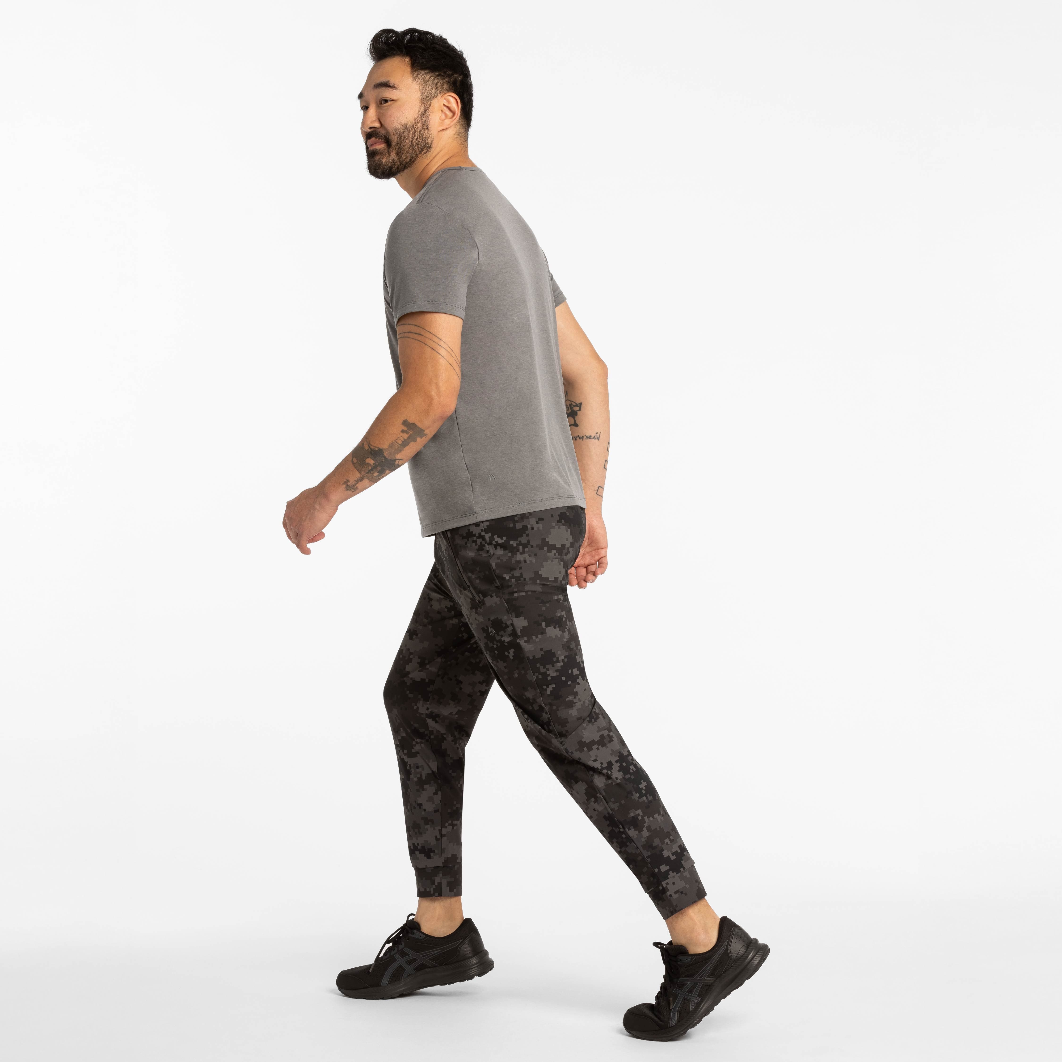 Ash & Erie Stealth Hybrid Jogger for Short Men Ash & Erie Stealth Hybrid Jogger for Short Men