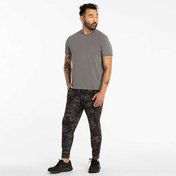 Ash & Erie Stealth Hybrid Jogger for Short Men   Hybrid Jogger