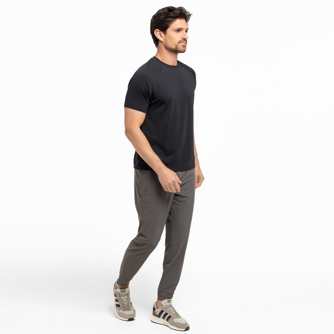 Ash & Erie Black Hybrid Ultralight T-Shirt for Short Men   Hybrid Ultralight Tees