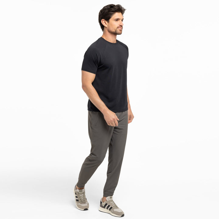 Ash & Erie Black Hybrid Ultralight T-Shirt for Short Men   Hybrid Ultralight Tees