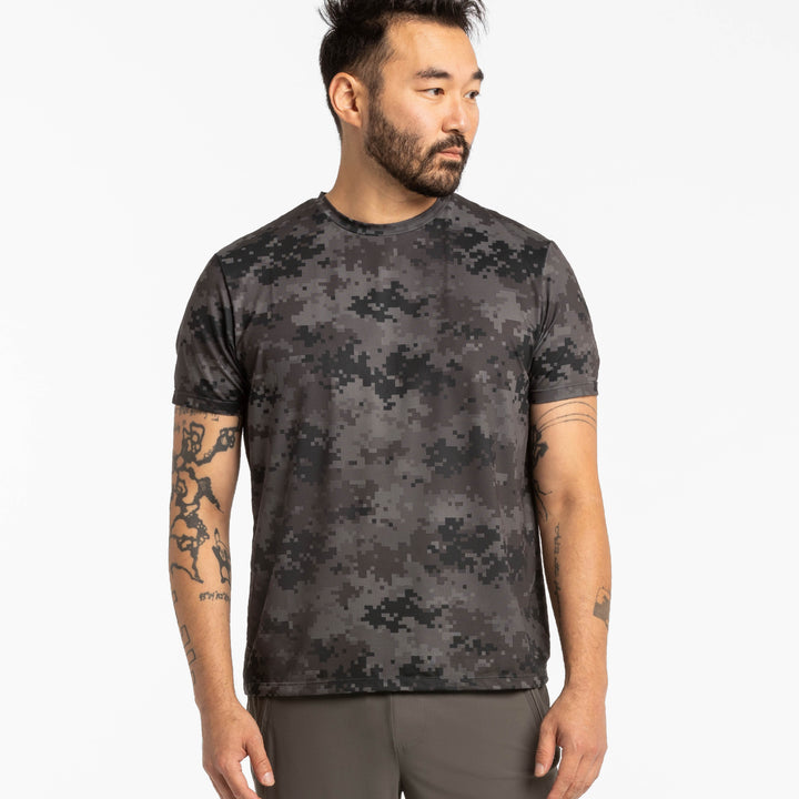 Ash & Erie ﻿﻿Stealth Hybrid Ultralight T-Shirt for Short Men   Hybrid Ultralight Tees