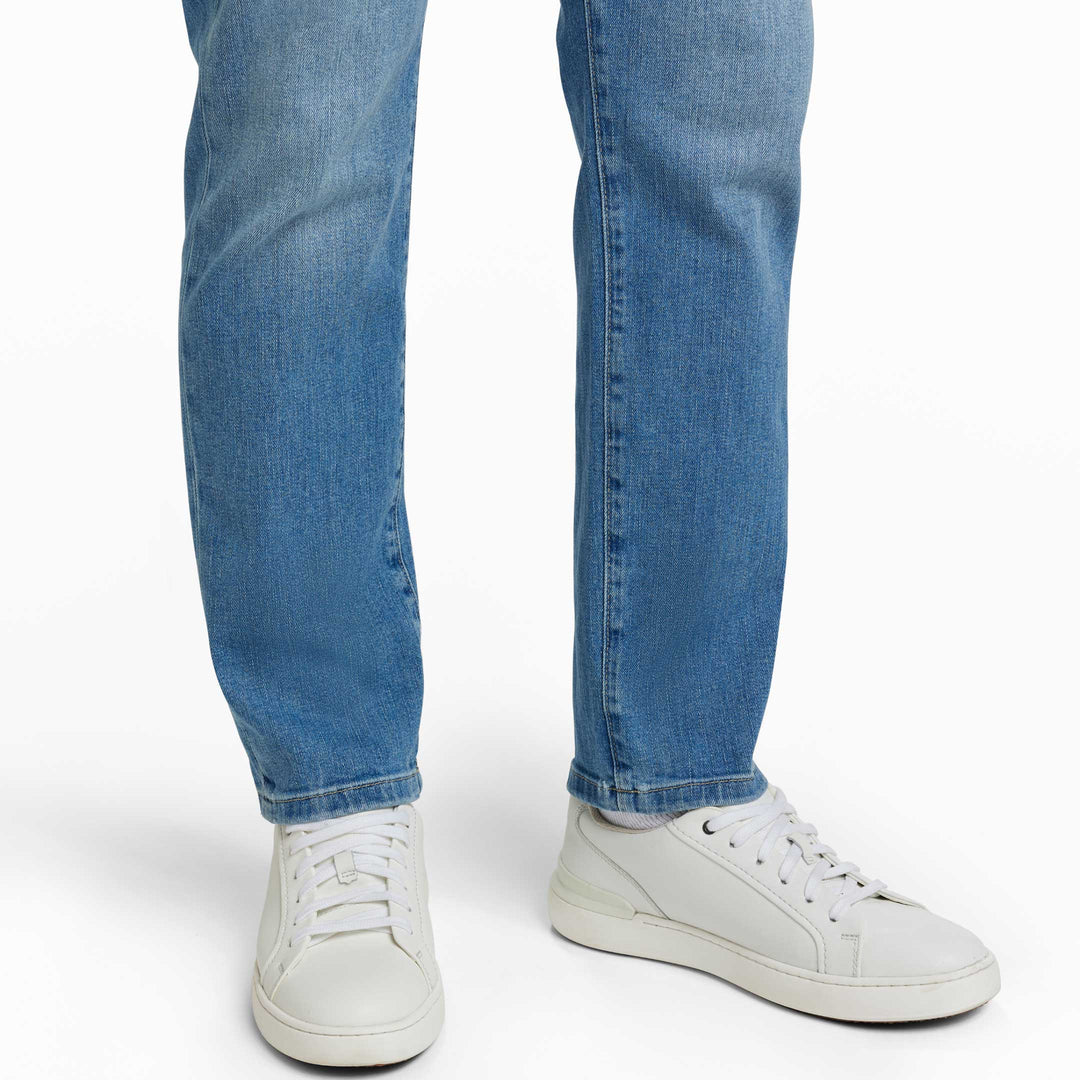 Ash & Erie Blue Wash Midtown Jeans for Short Men   Midtown Jeans
