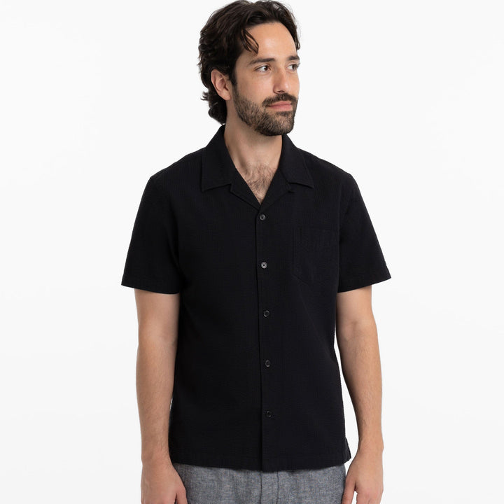 Ash & Erie Black Seersucker Camp Collar Short Sleeve Shirt for Short Men   Short Sleeve Everyday Shirts