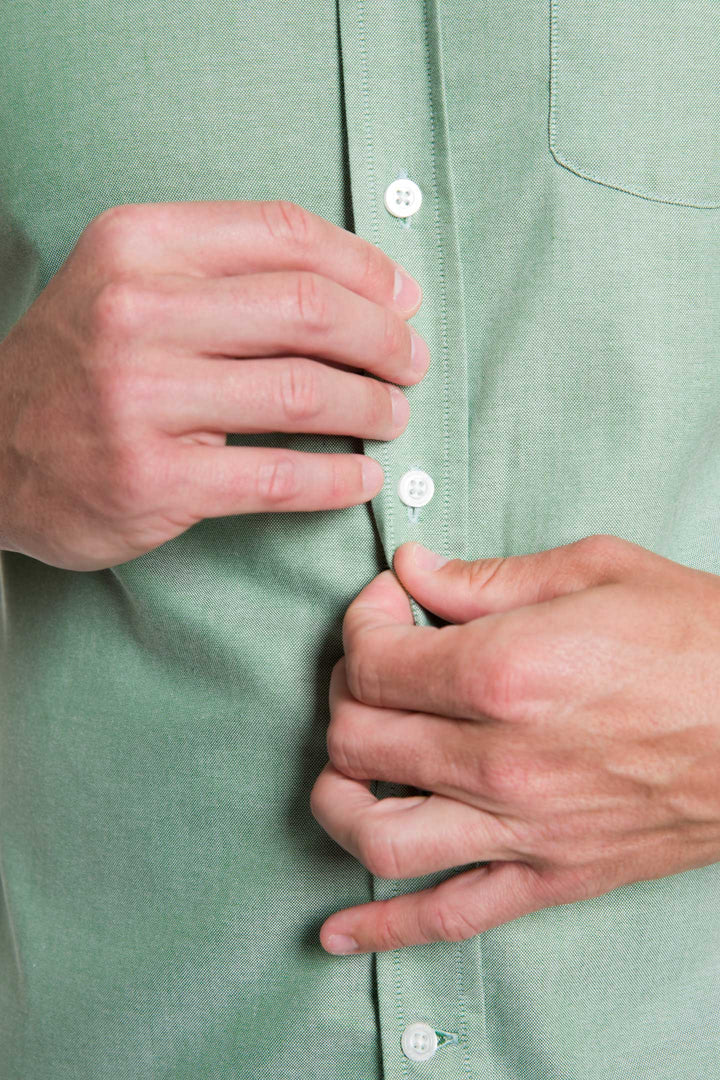 Buy Faded Fern Oxford Wrinkle Free Short Sleeve Shirt for Short Men | Ash & Erie   Short Sleeve Everyday Shirts