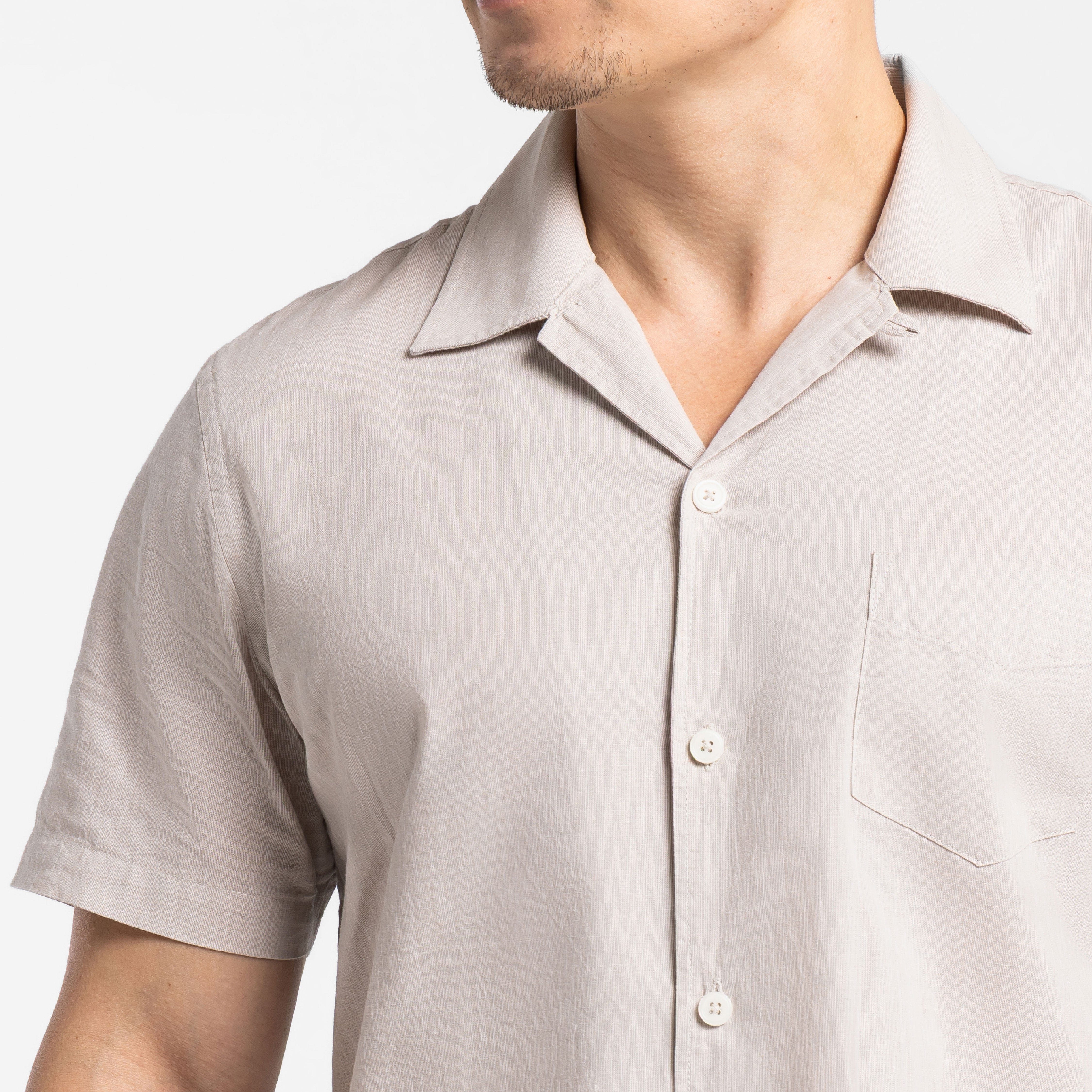 Ash & Erie Tan Linen Camp Collar Short Sleeve Shirt for Short Men Tan Linen / XS