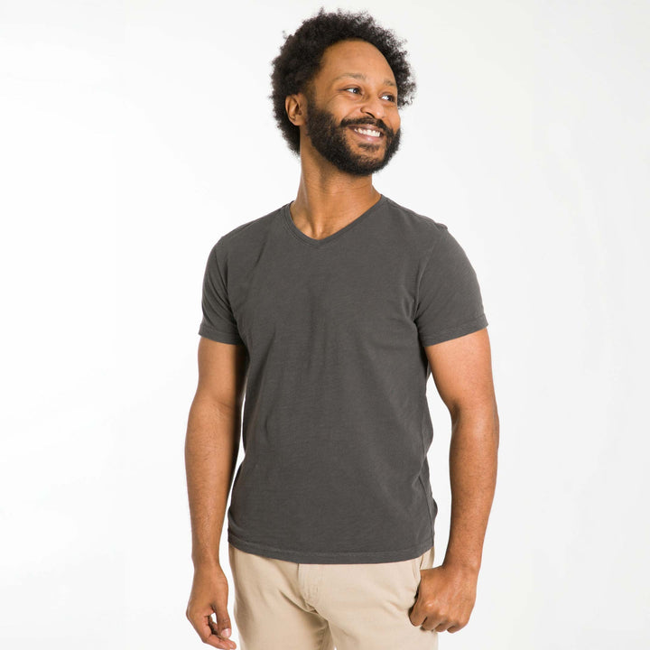 Ash & Erie Lightweight Washed Charcoal Crew Neck T-Shirt for Short Men   Short Sleeve Premium Tee