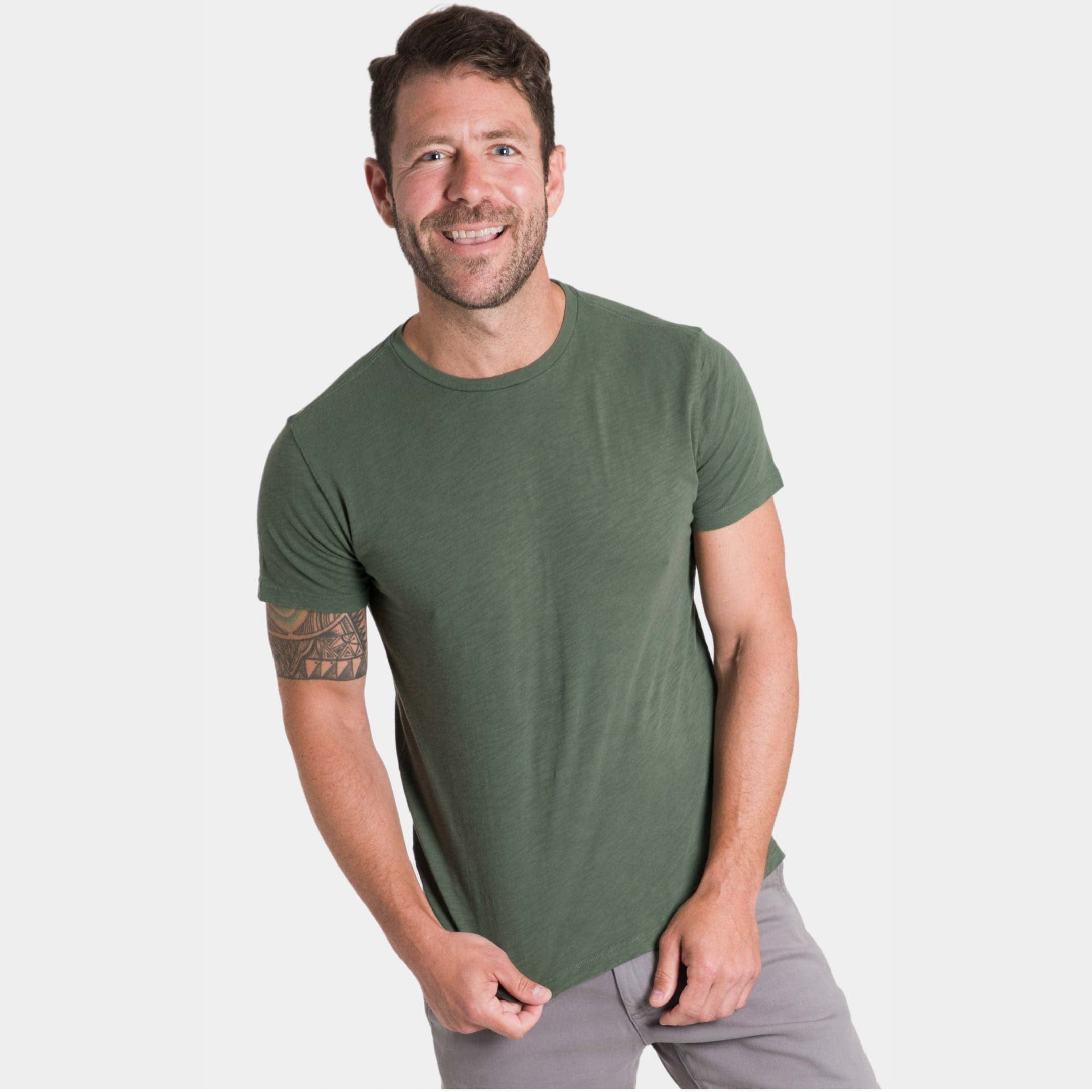 Dark green t shirt mens hotsell