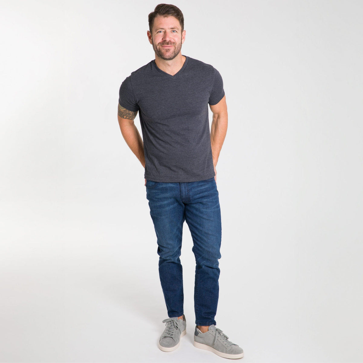 Ash & Erie Heather Charcoal V-Crew T-Shirt for Short Men
