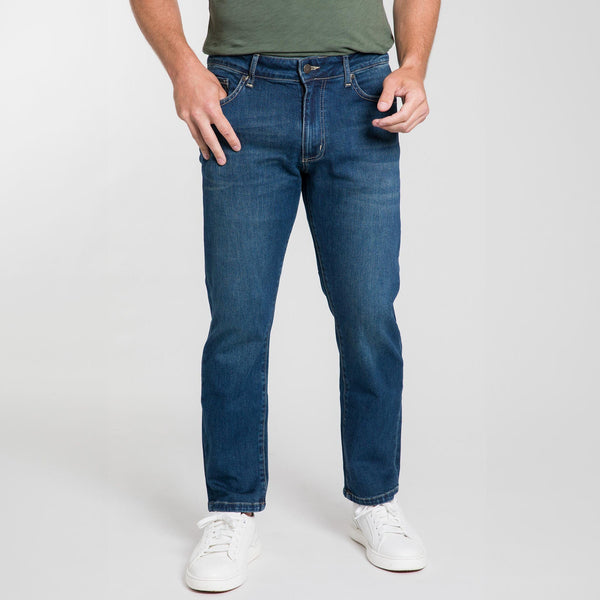 standard-fit-jeans-straight- standard-fit-jeans-straight-