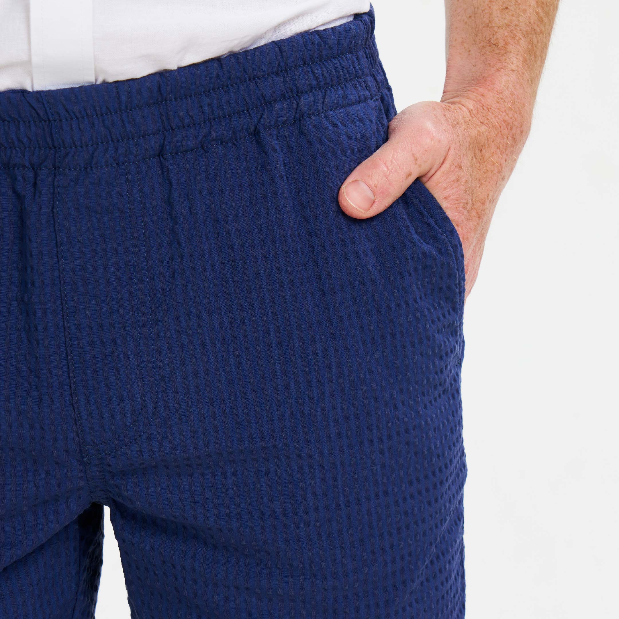 Ash & Erie Blue Seersucker Deck Shorts for Short Men   Walking Shorts